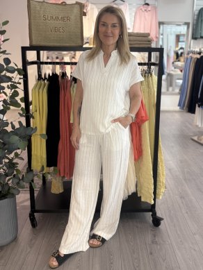 Karina - Randig byxa i viskos & Lin - Vit