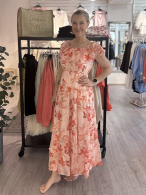 Jana - Off shoulder klännnig