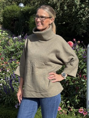 Emma - Stickad polo - Khaki - One Size