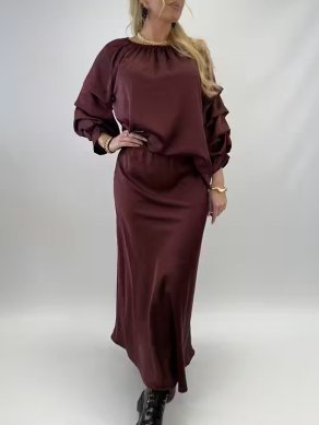 Tyrah - Glansig maxikjol - Vinröd - One Size