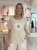 Krisse - Linnetopp med blomma - Beige