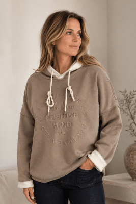 Zoom bild av Cajsa - Stickad hoodie - Taupe - One Size