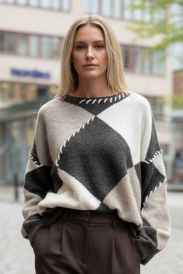 Zoom bild av Cece - Stickad oversized tröja - Brun - One Size ​​