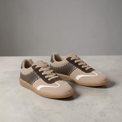 Zoom bild av City sneakers - Beige