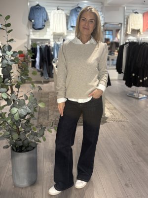 Zoom bild av Elvie - Stickad tröja med liten puffärm - Beige - One Size