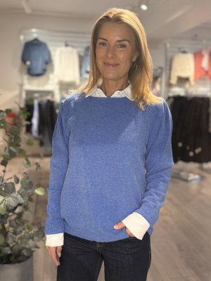 Zoom bild av Elvie - Stickad tröja med liten puffärm - Blå - One Size