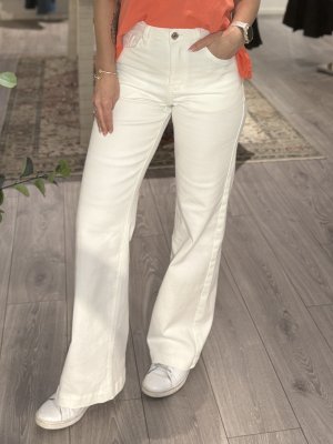 Zoom bild av Hailey - Jeans med raka vida ben - Vita