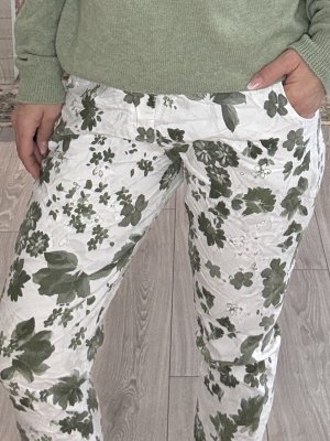 Zoom bild av Susan - Magisk stretchbyxa med blommönster