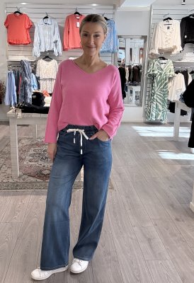 Zoom bild av Adelina - Vid byxa med resår - Denim