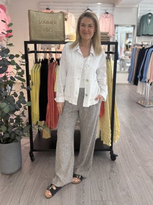 Zoom bild av Favoritbyxan Lava - En lång byxa i lin och viskos - Morel melange