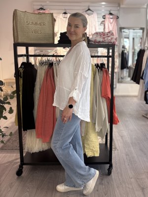 Zoom bild av Lova - Linneblus - Vit