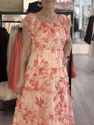 Zoom bild av Jana - Off shoulder klännnig