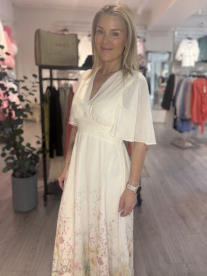 Zoom bild av Gisela - Lång klänning med blommigt mönster 