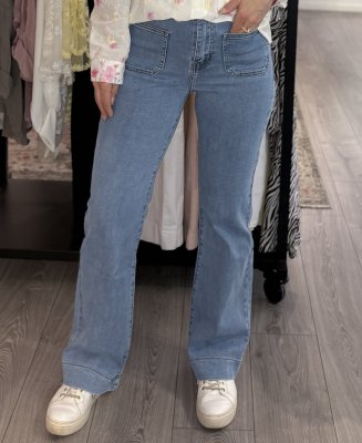Zoom bild av Melina - Jeans med fickor fram - Ljus denim