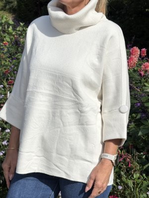 Zoom bild av Emma - Stickad polo - Creme - One Size
