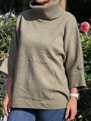 Zoom bild av Emma - Stickad polo - Khaki - One Size