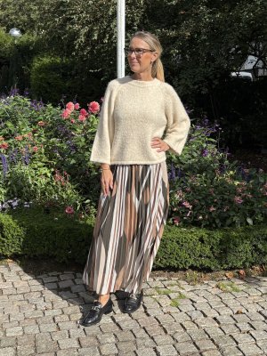 Zoom bild av Kamilla - Plisserad kjol med print - Khaki - One Size