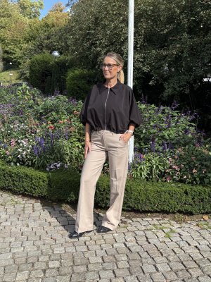 Zoom bild av Isadora - Rak byxa - Taupe