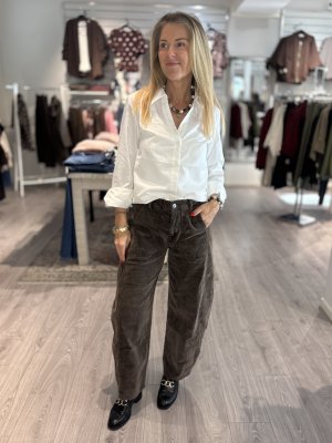 Zoom bild av Olivia - Barellbyxa Manchester - Brun