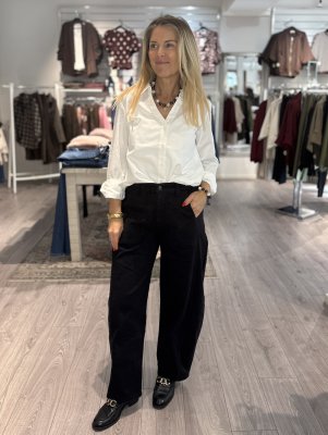 Zoom bild av Tully - Barellbyxa cargo inspererad - Svart