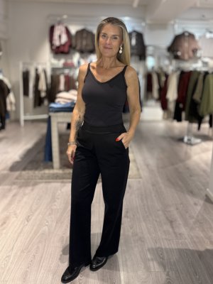 Zoom bild av Dorit - Rak Strechig kostymbyxa - Svart - One Size