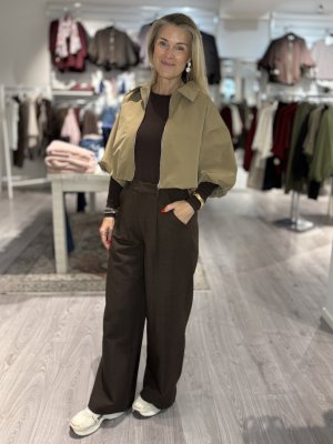Zoom bild av Great - Kostymbyxa - Brun