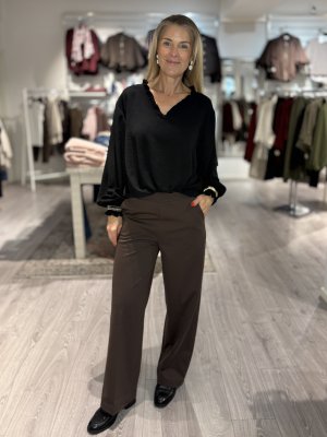 Zoom bild av Dorit - Rak Strechig kostymbyxa - Brun - One Size