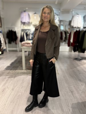 Zoom bild av Lovisa - Kavaj i mockaimitaion - Brun