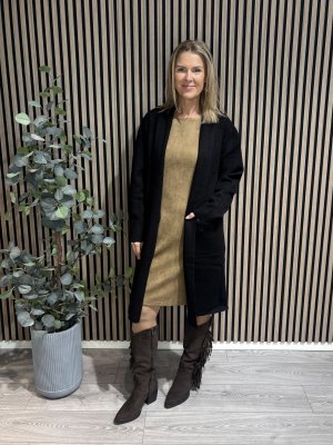 Mimmi - Finstickad långkofta - Svart