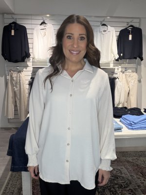 Zoom bild av Lina - Blus med smock ärmslut - Beige - One Size