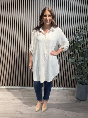 Zoom bild av Anette Långskjorta - Ljusbeige - One Size