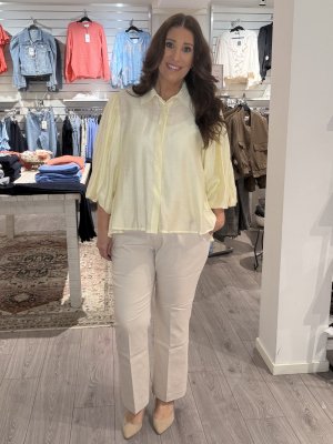 Zoom bild av Ariana - Blus med ballongärm - Gul - One Size