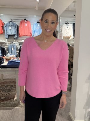 Zoom bild av Mila - Tunnstickad v-ringad tröja - Rosa - One Size