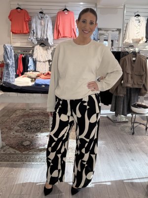 Zoom bild av Chanise - Mönstrad byxa med resår - Svart/Creme