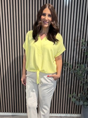 Zoom bild av Nova - Topp med knyt - Gul - One Size