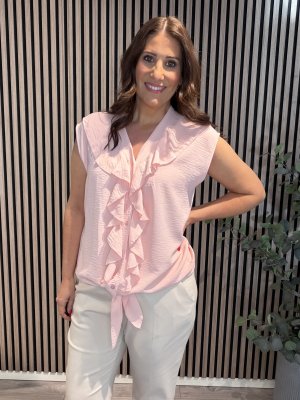 Zoom bild av Amy - Blus med knyt och volang - Rosa