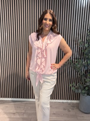 Zoom bild av Amy - Blus med knyt och volang - Rosa