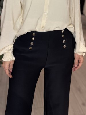 Zoom bild av Sienna - Stretchig kostymbyxa med resår och silverknappar- Marinblå