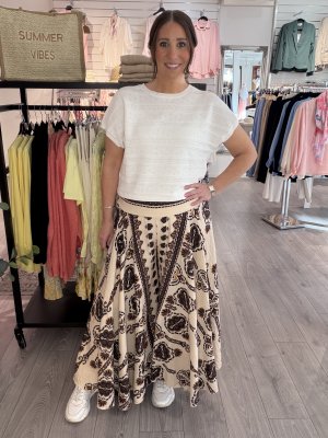 Zoom bild av Carola - Mönstrade vida byxor/byxkjol - Brun