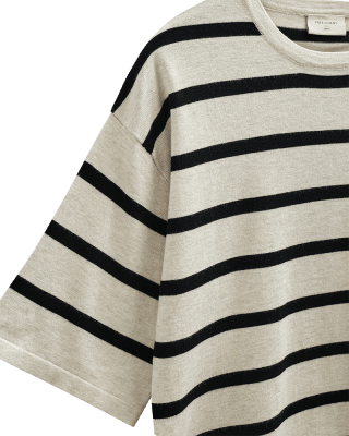 Zoom bild av Conny - Randig tröja med kort ärm - Beige/Svart